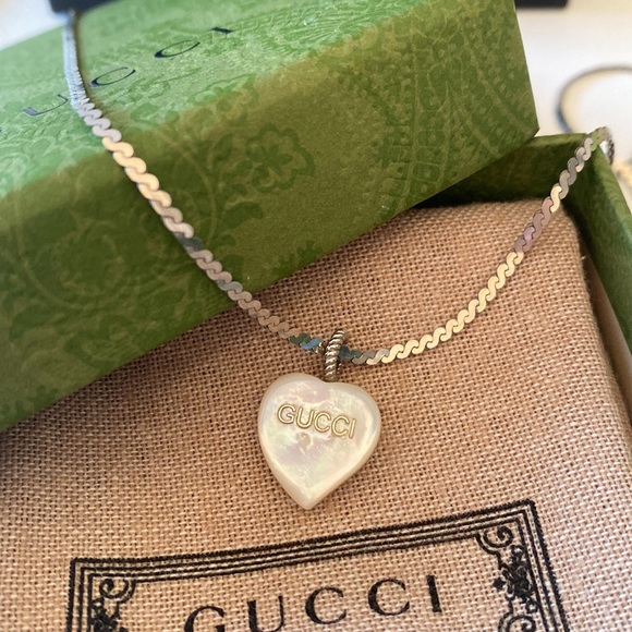 Gucci Necklace with mother of pearl pendant in 925 sterling silver - Picture 3 of 10